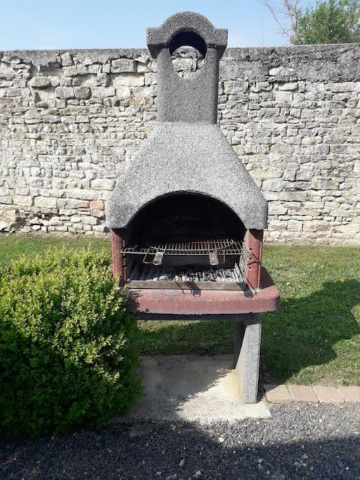 Jolie Maison Pour 4 A 6 Personnes Ellon Exterior photo